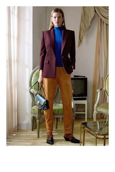 Look 4